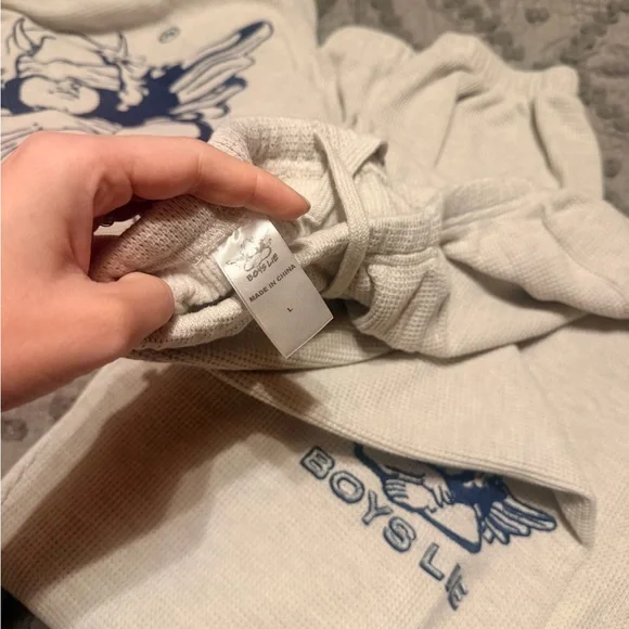 Boys Lie Cream and Blue Crewneck Sweater - Picture 4 of 6